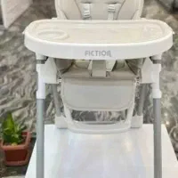 صندلی کودک غذا