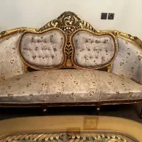 مبل و میز نهار خوری