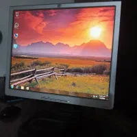 نمایشگر 17اینچ