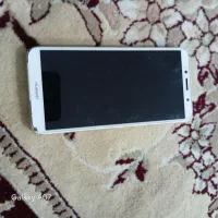 یک عدد گوشی به فروش میرسد