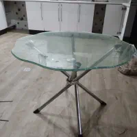 میز شیشه ای