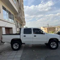 تویوتا هایلوکس تایگر ۲۰۰۳