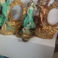 چندعدد مجسمه
