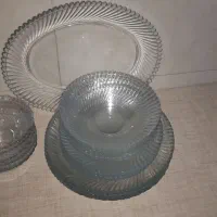ظرف شیشه ای