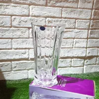 گلدان شیشه‌ای