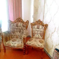 مبل9 نفره سلطنتی  با میز عسلی