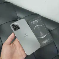 آیفون 12 pro max در حد صفر