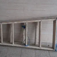 نردبان‌ دوطرفه‌ چوبی