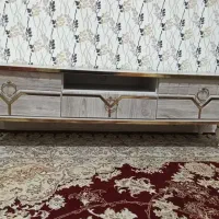 زیر تلویزیون