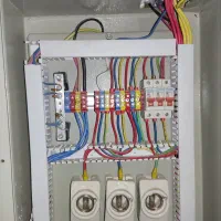 برقکار وخدمات برق ساختمان گلستان۲۴ساعته