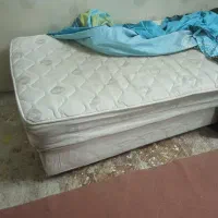تخت خواب یکنفره همراه با تشک