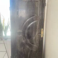 در چوبی همراه دستگیره