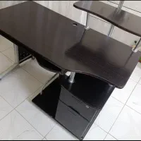 میز کامپیوتر