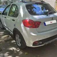 کوییک r۴۰۱ بی رنگ