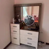 میز ارایشی