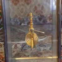 ساعت آنتیک عقربه ایی