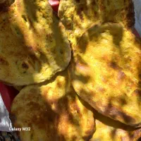 فطیر محلی درست شده با روغن حیوانی شیر گوسفندی
