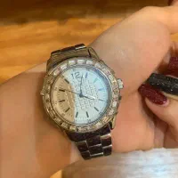 ساعت زنانه آمریکایی اصل guess