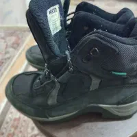 فروش ۲جفت بوت کوهنوردی