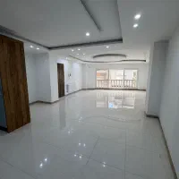 فروش ۱۳۵ متر اپارتمان شیک با موقعیت عالی