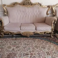 مبلمان نیمه سلطنتی