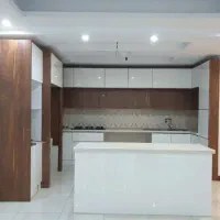 فروش ۸۷ متر / رو به کوچه / خوش نقشه / مطهری