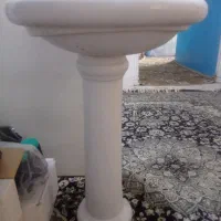روشویی با پایه