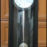 ساعت دیواری