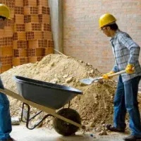 کارگر ساختمانی هستم