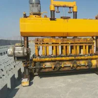 بلوک زن اتوماتیک همراه با چهار قالب