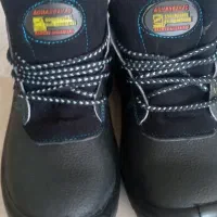 کفش ایمنی نگهبان