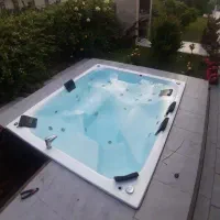 جکوزی ۲حالت ۶نفر درازکش نشسته 200*230