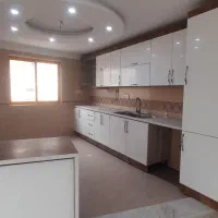 آپارتمان سه واحده کلید نخورده طبقه دوم