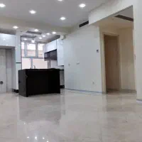 ۸۵ متری فول امکانات کم سن و خوش نقشه