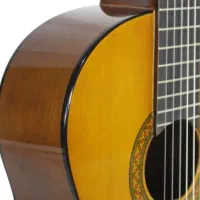 گیتار یاماها c40