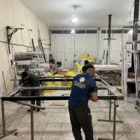 استخدام مونتاژ کار درب و پنجره +کارگر ساده