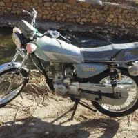 موتور ۲۰۰ سی سی