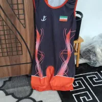 دوبنده کشتی و کفش کشتی