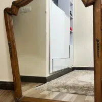 اینه ۹۰ در ۷۰ با جنس قاب راش هست
