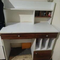میز تحریذ