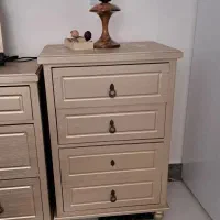 پاتختی ۴کشو