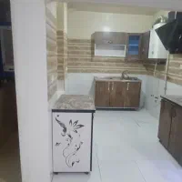 ۶۵ متر تروتمیز نزدیک به مترو ومحل خرید