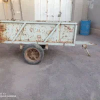 تریلی پشت ماشین