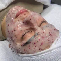 تخفیف مرکز لیزر