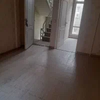 اجاره ۶۰ متر  طبقه اول خوش نقشه تخلیه/ کمیل