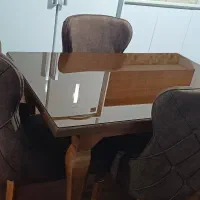 میزغذاخوری چهارنفره