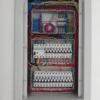 برقکار نصب لوستر رفع اتصالی  نصب هالوژن و لاینر