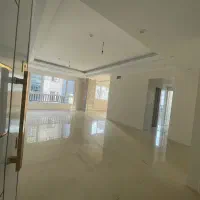 آلاله شرقی ۱۴۰متر ۳ خواب کلید نخورده