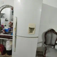 یخچال فریزر در حد نوع