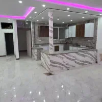 طبقه هم کف از دو طبقه راه جدا